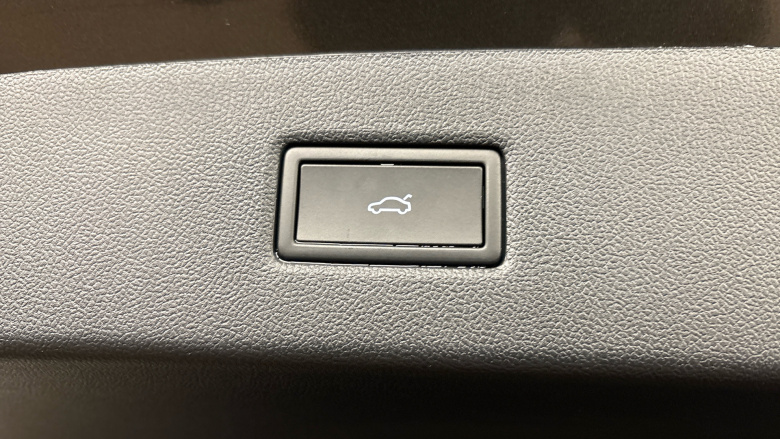 Ford Explorer 210kW Premium 77kWh 5dr Auto Electric Estate